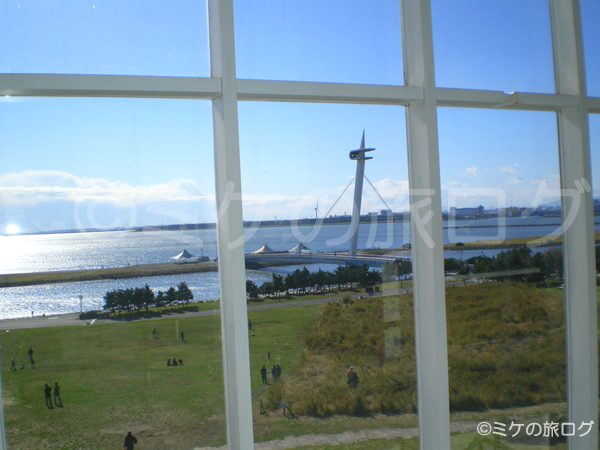 デートや観光に ディズニーに近い東京湾が一望の ダイヤと花の大観覧車