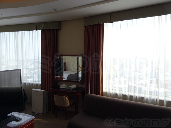 札幌プリンスホテル　 客室　窓