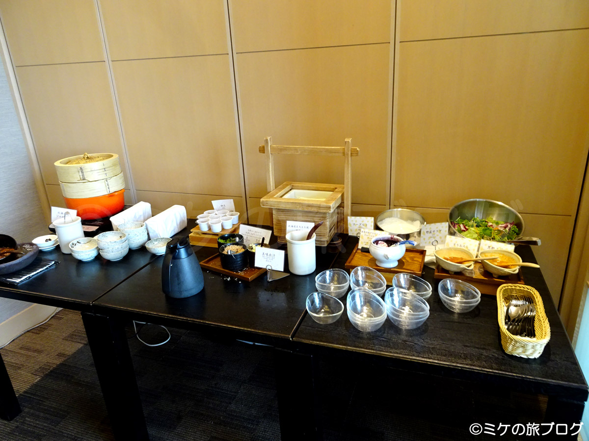 JRタワーホテル日航札幌,「丹頂」の朝食時のブッフェ