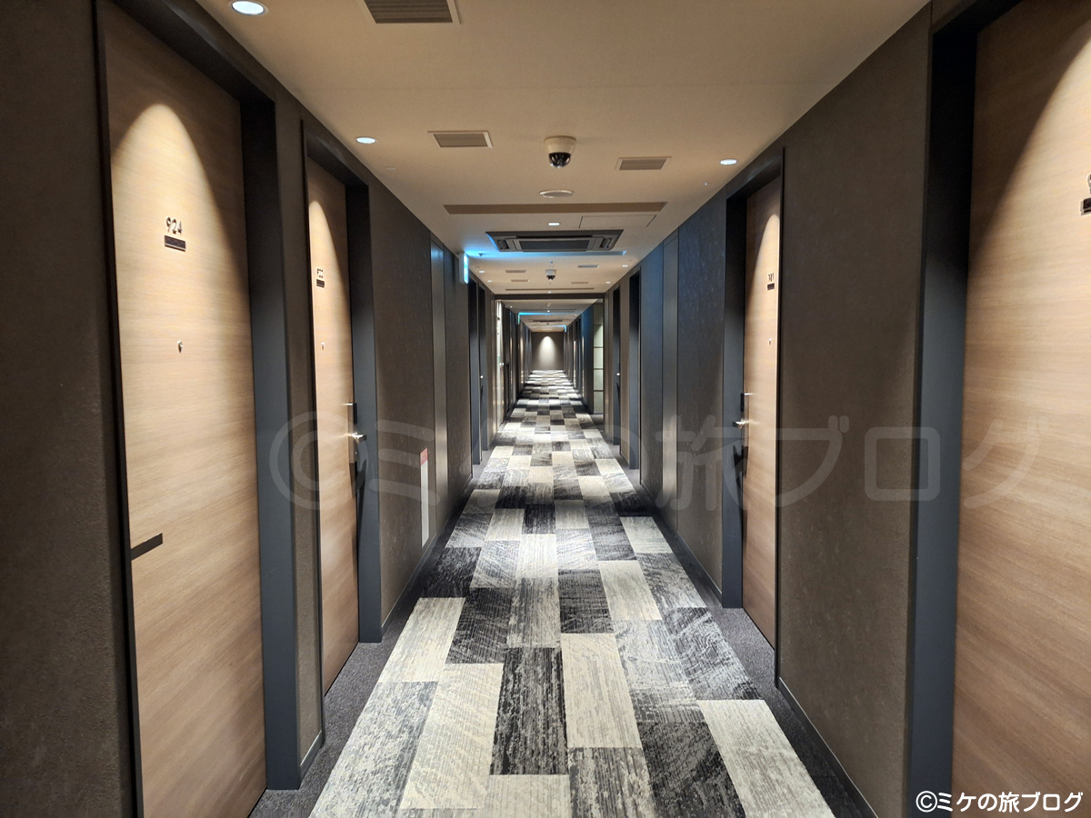 川越東武ホテルの客室階の廊下