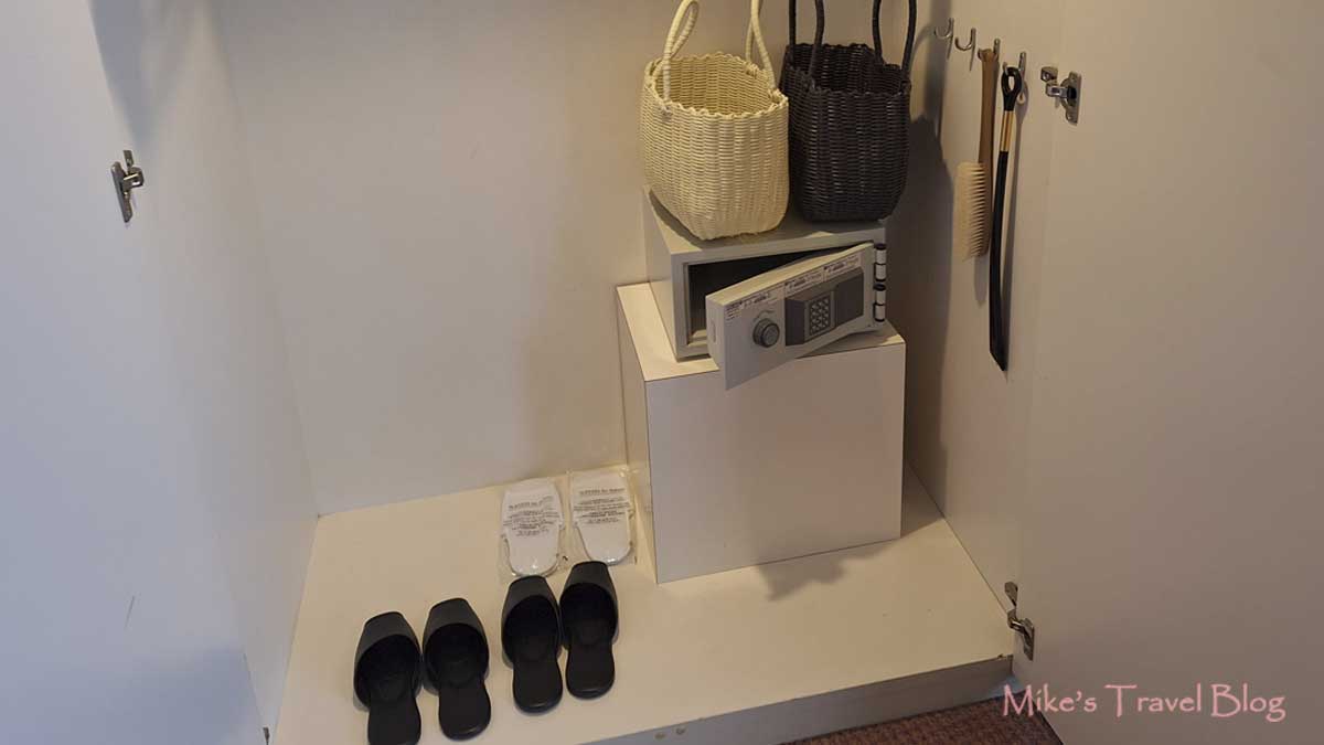 ホテルニューアカオ ホライゾンウイング クローゼット アメニティ